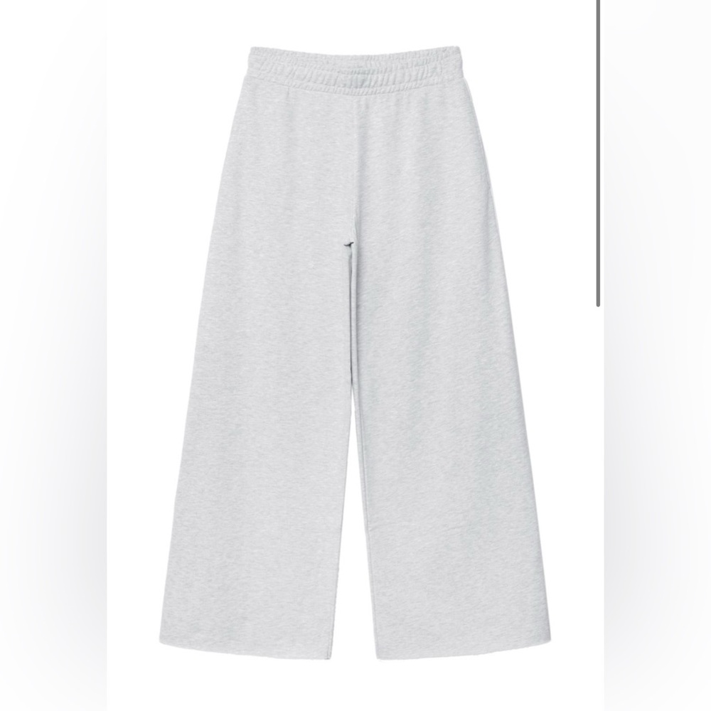 Stradivarius Wide-Leg Plush Trousers With Trim Detail